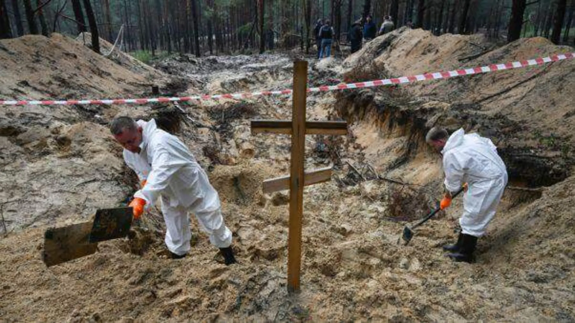 Tumbas Ucrania-AFP